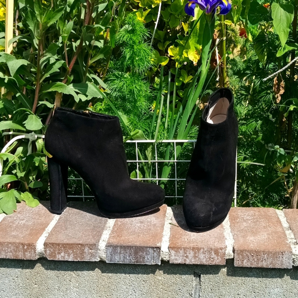 High heels boots